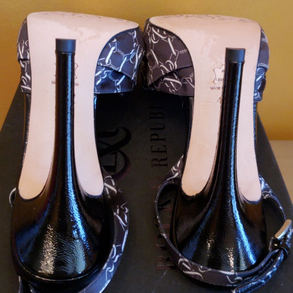 Rock & Republic Black & White Shoes - Picture 4 of 8